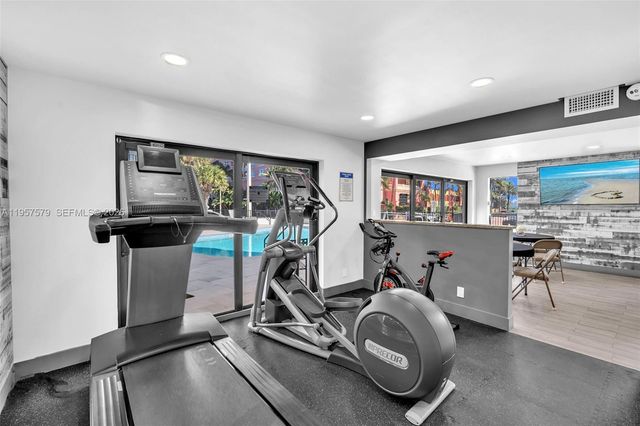 2029 N Ocean Blvd 106, Fort Lauderdale, FL 33305