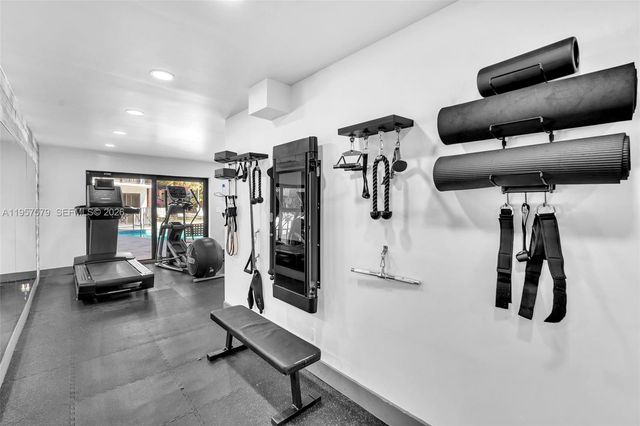 2029 N Ocean Blvd 106, Fort Lauderdale, FL 33305