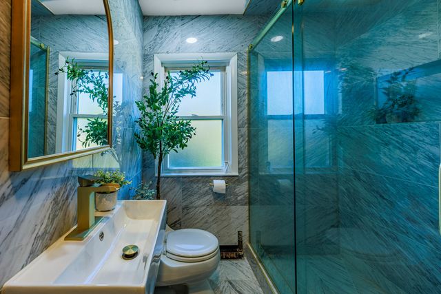 8138 Mulligan Avenue, Burbank, IL 60459