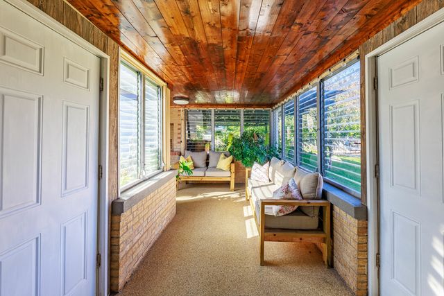 8138 Mulligan Avenue, Burbank, IL 60459