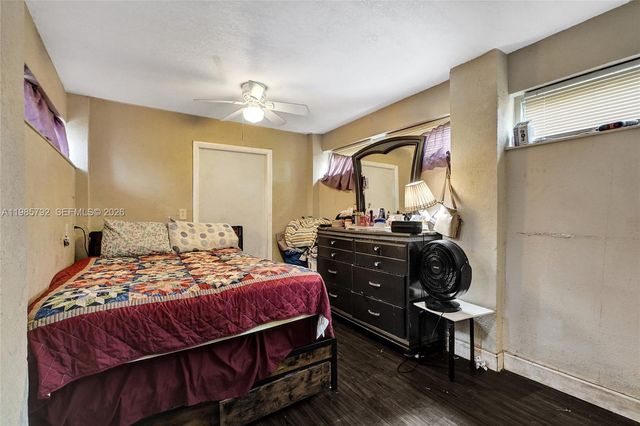 1675 NE 160th St, North Miami Beach, FL 33162