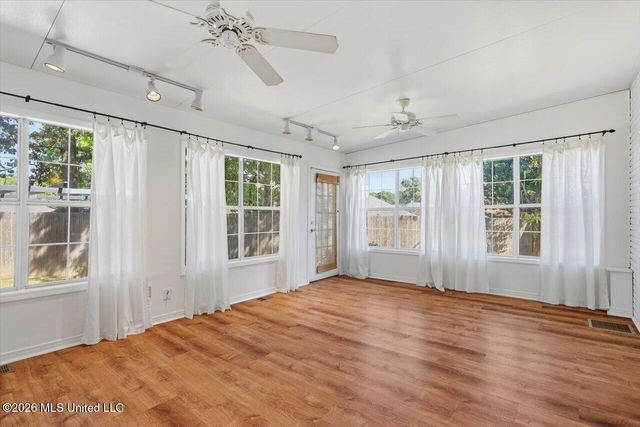 911 Tetbury Place, Brandon, MS 39047