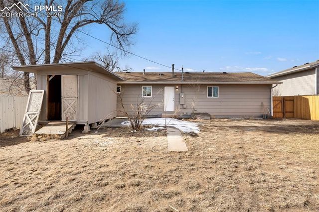 831 Sequoia Drive, Colorado Springs, CO 80910