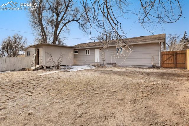 831 Sequoia Drive, Colorado Springs, CO 80910