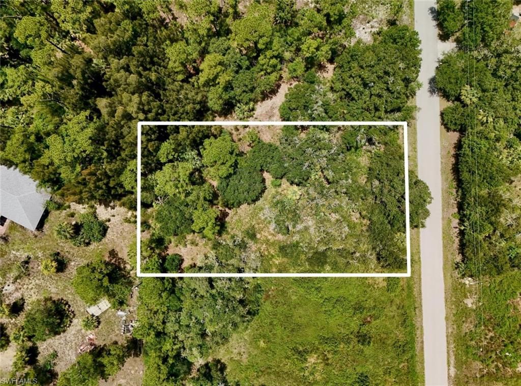 1210 McArthur AVE, Lehigh Acres, FL 33972