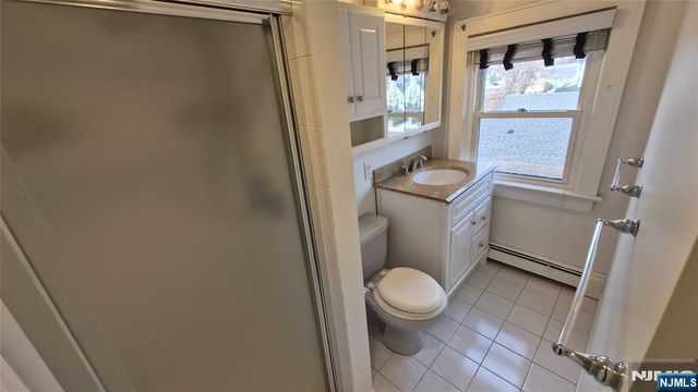 6 Chamberlain Avenue, Little Ferry, NJ 07643