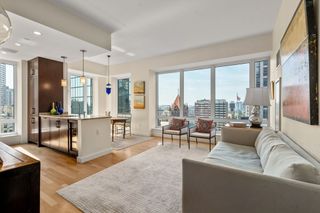 400 Stuart St 15J, Boston, MA 02116