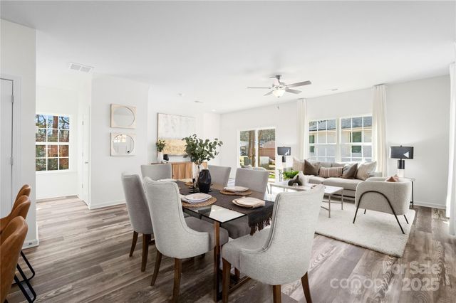 1818 Wilson W Lee Boulevard, Statesville, NC 28677