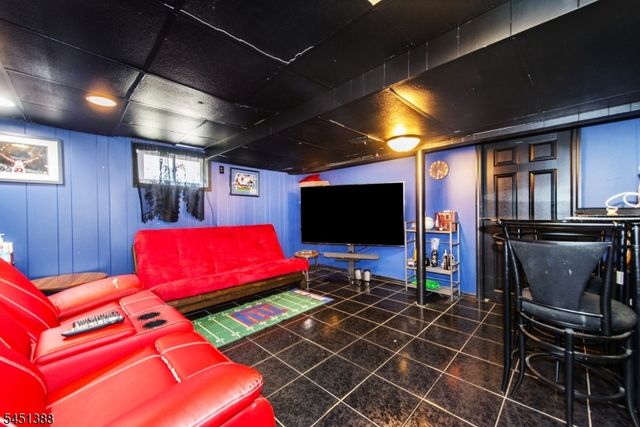 85 Bloomfield Ave, Nutley Twp., NJ 07110