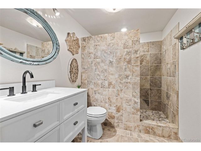 1822 Quarter Ln, Berthoud, CO 80513