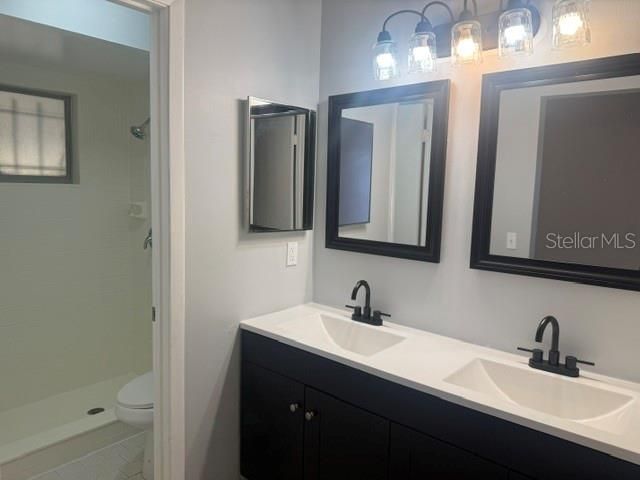 5301 PINEBURY COURT, Orlando, FL 32808