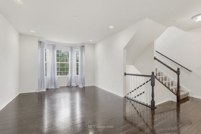 2967 Madison Drive, Naperville, IL 60564