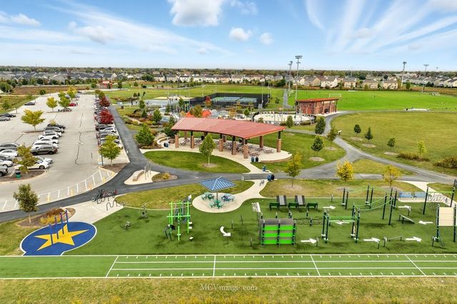 2967 Madison Drive, Naperville, IL 60564