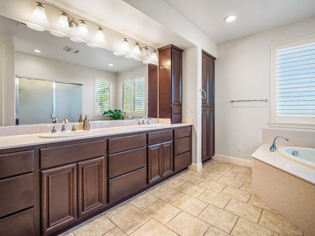 314 Cobble Rock Ct, El Dorado Hills, CA 95762