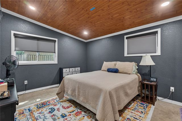 5620 Country Club Avenue, Fort Smith, AR 72903