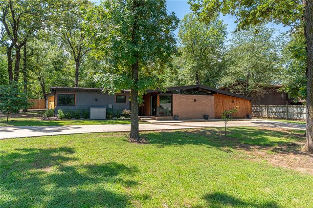 5620 Country Club Avenue, Fort Smith, AR 72903