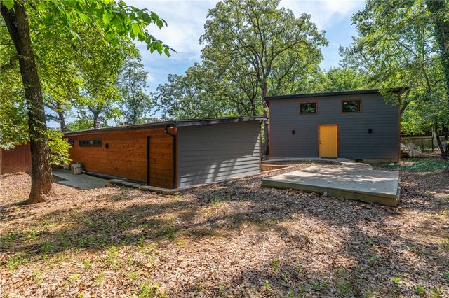 5620 Country Club Avenue, Fort Smith, AR 72903