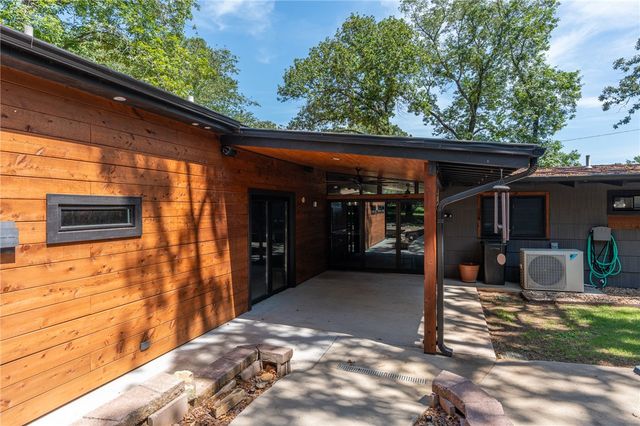 5620 Country Club Avenue, Fort Smith, AR 72903
