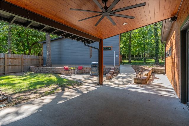 5620 Country Club Avenue, Fort Smith, AR 72903