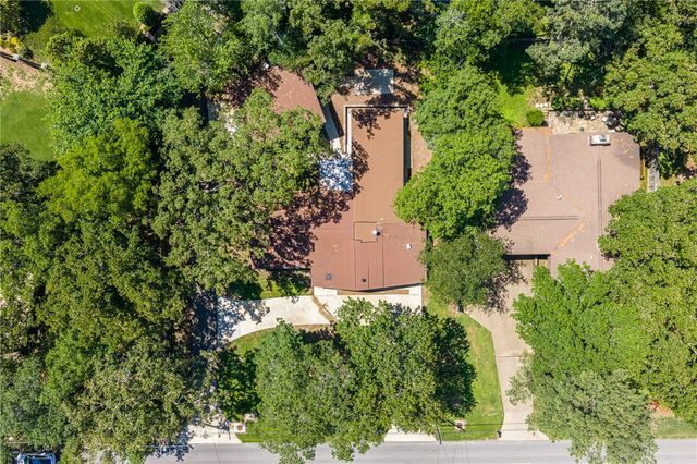 5620 Country Club Avenue, Fort Smith, AR 72903
