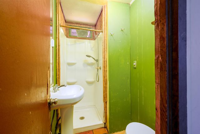 17 Akoni Pl, Paia, HI 96779