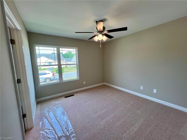 623 Denny Drive, Winston-salem, NC 27107