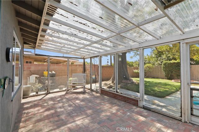 2856 W Rowland Circle, Anaheim, CA 92804