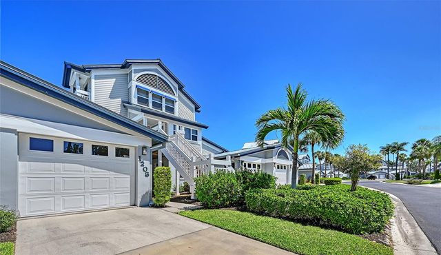 1203 SIESTA BAYSIDE DRIVE 1203-D, Sarasota, FL 34242
