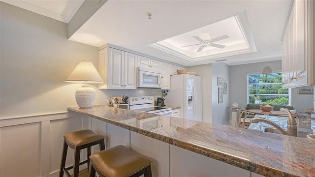 1203 SIESTA BAYSIDE DRIVE 1203-D, Sarasota, FL 34242