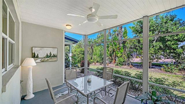 1203 SIESTA BAYSIDE DRIVE 1203-D, Sarasota, FL 34242
