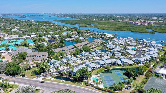 1203 SIESTA BAYSIDE DRIVE 1203-D, Sarasota, FL 34242