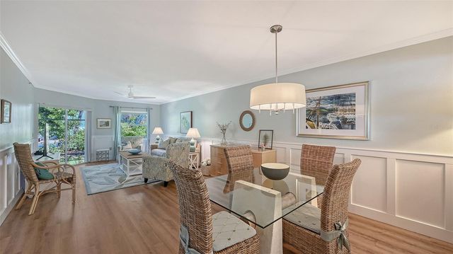 1203 SIESTA BAYSIDE DRIVE 1203-D, Sarasota, FL 34242