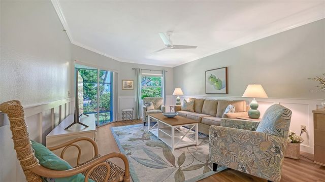 1203 SIESTA BAYSIDE DRIVE 1203-D, Sarasota, FL 34242