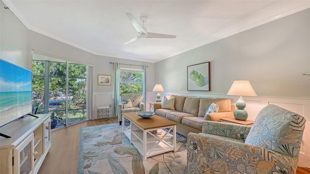 1203 SIESTA BAYSIDE DRIVE 1203-D, Sarasota, FL 34242