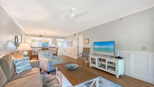 1203 SIESTA BAYSIDE DRIVE 1203-D, Sarasota, FL 34242