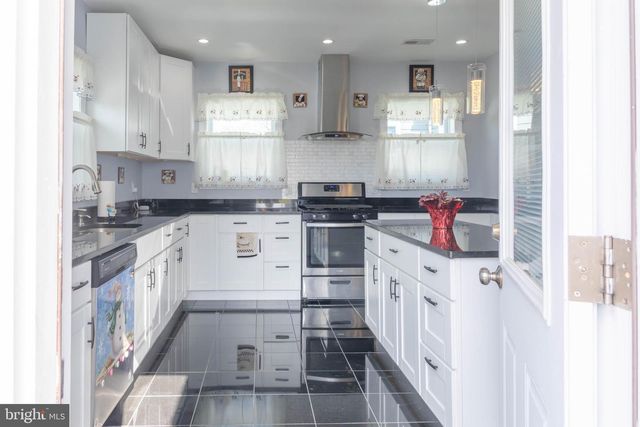 8110 PHILADELPHIA RD, Rosedale, MD 21237