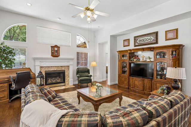 4910 Morning Glory Way, Mckinney, TX 75072