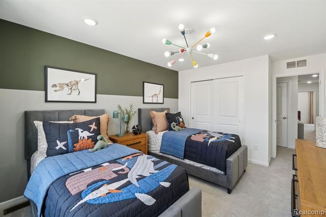265 Lantana Drive, Brighton, MI 48116