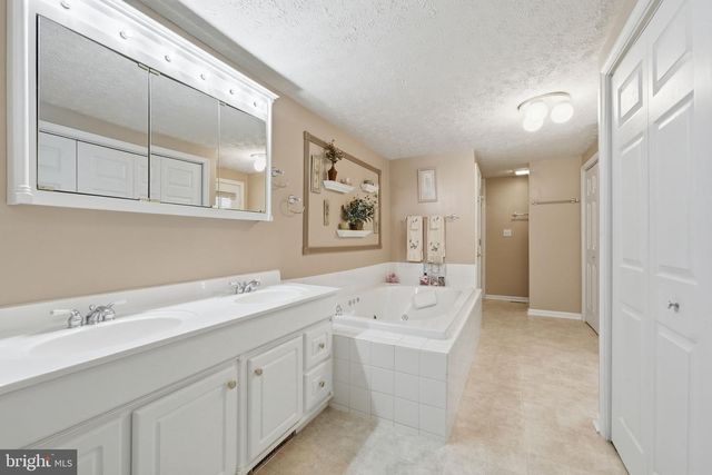14905 JANUARY CT, Woodbridge, VA 22193