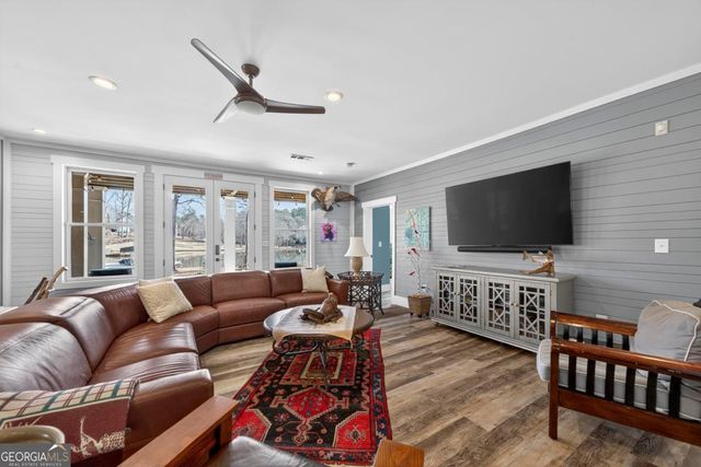 1060 Turnberry Circle, Greensboro, GA 30642