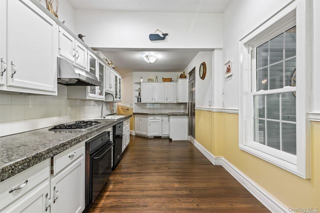 245 Main Street 1, Cold Spring Harbor, NY 11724