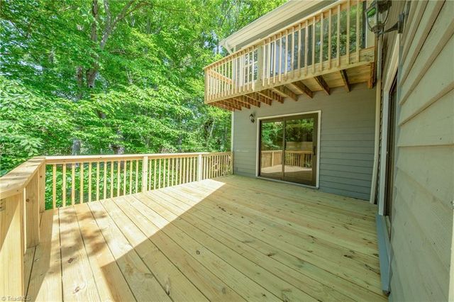 1048 Beecher Road, Winston-salem, NC 27104
