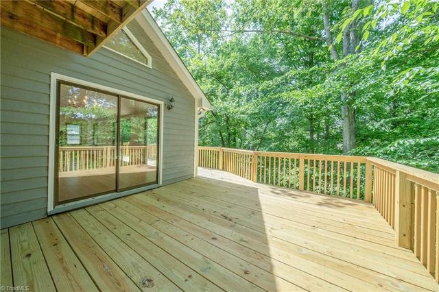 1048 Beecher Road, Winston-salem, NC 27104