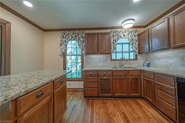 1048 Beecher Road, Winston-salem, NC 27104