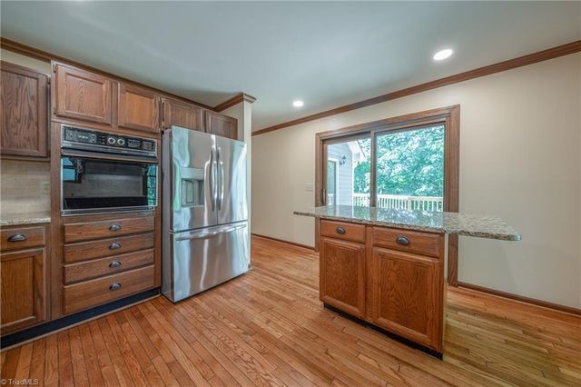 1048 Beecher Road, Winston-salem, NC 27104