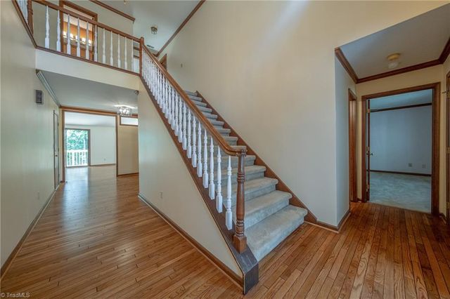 1048 Beecher Road, Winston-salem, NC 27104