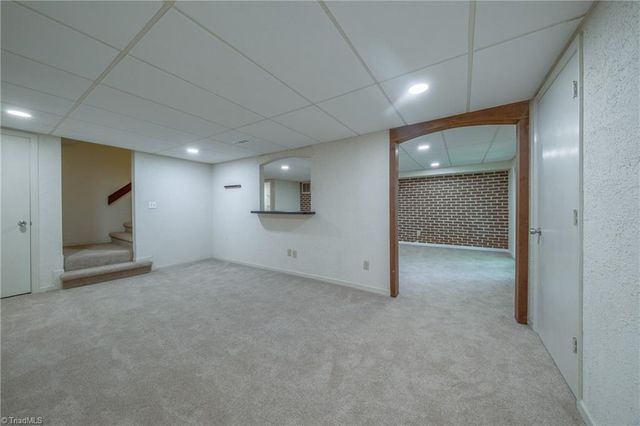 1048 Beecher Road, Winston-salem, NC 27104