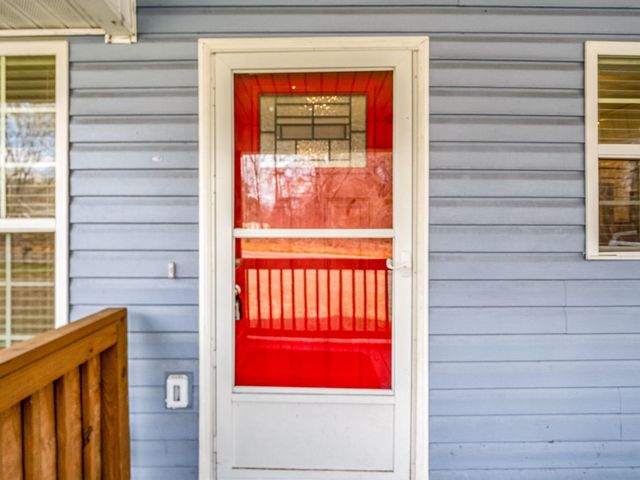 655 W Oconee Street, Chesnee, SC 29323