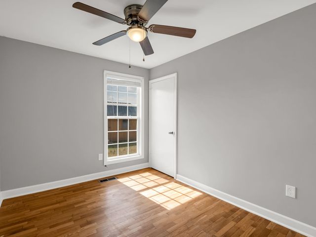 655 W Oconee Street, Chesnee, SC 29323