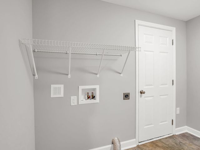 655 W Oconee Street, Chesnee, SC 29323